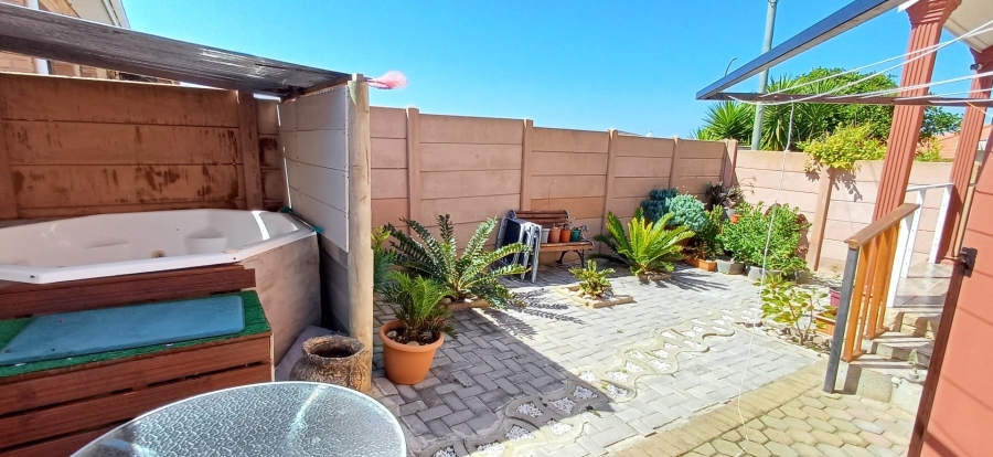 3 Bedroom Property for Sale in Dana Bay Western Cape